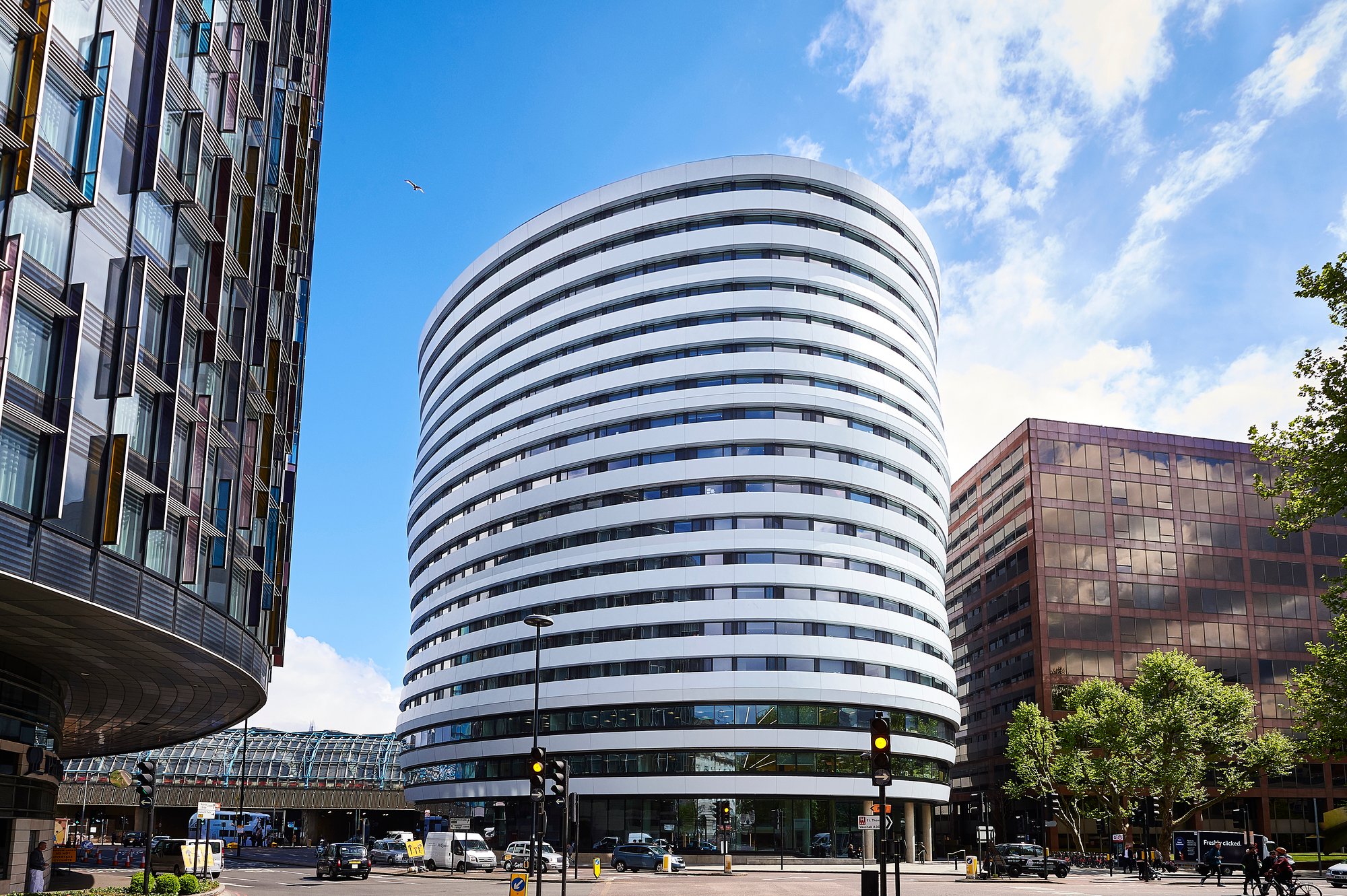 DLD College for Queen's College, London sixth form boarding