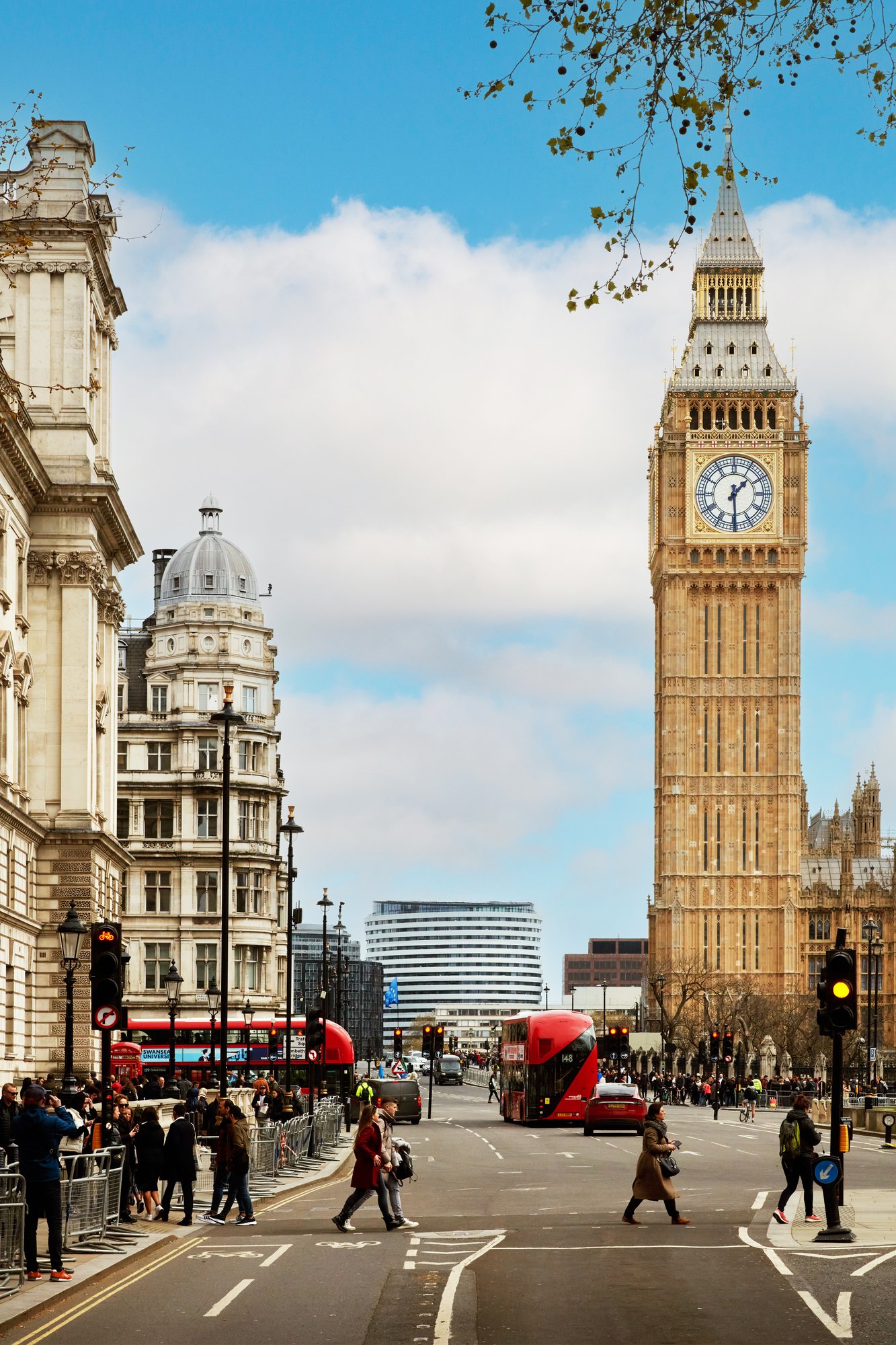 Westminster Bridge view from DLD College for Queen's College, London sixth form boarding