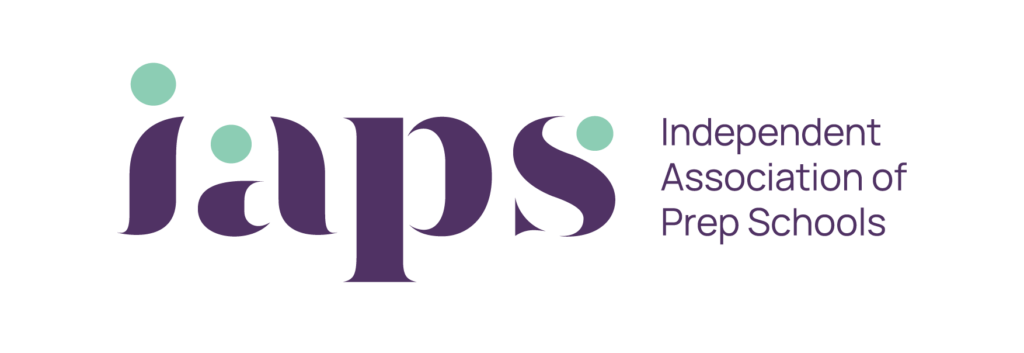 Independent association of prep schools logo for Queen's college, london