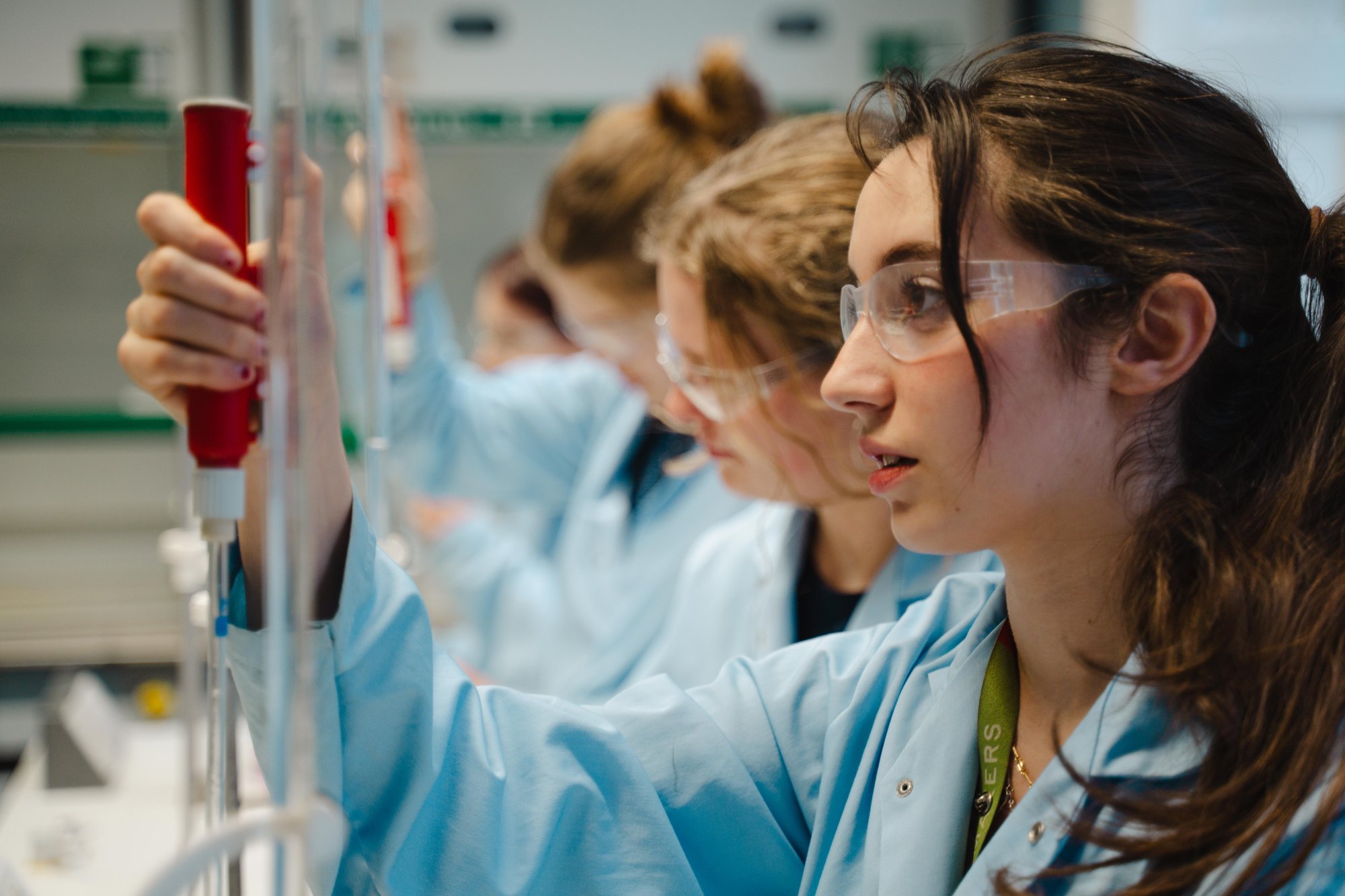 Sixth Form Chemistry Science at Queen's College, London